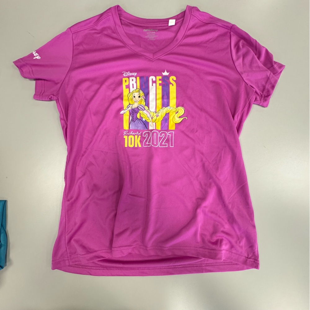 2021 Run Disney 10k t shirt